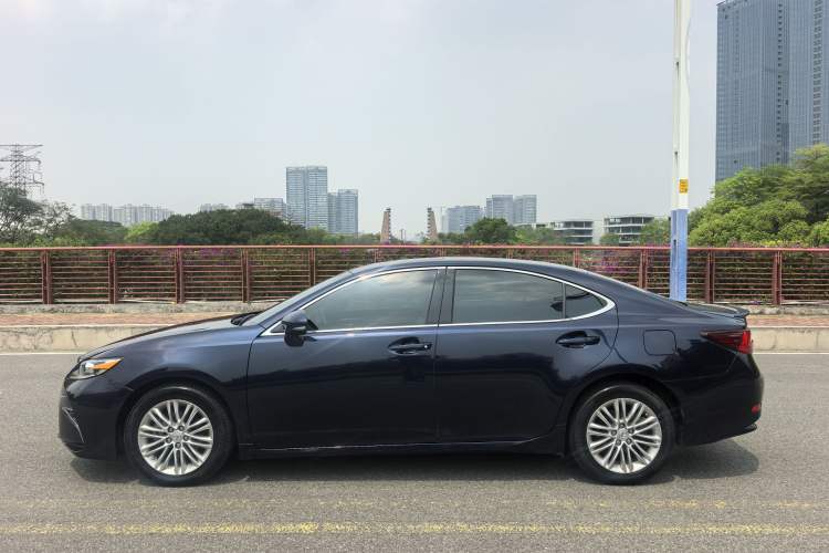 Used Lexus ES 2015 200 Elite Edition Exterior 11