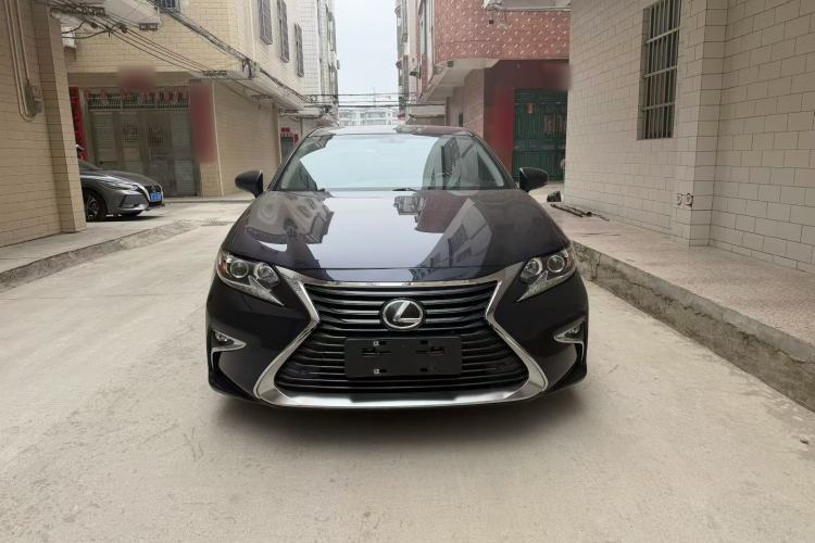 Used Lexus ES 2015 200 Elite Edition Exterior 3