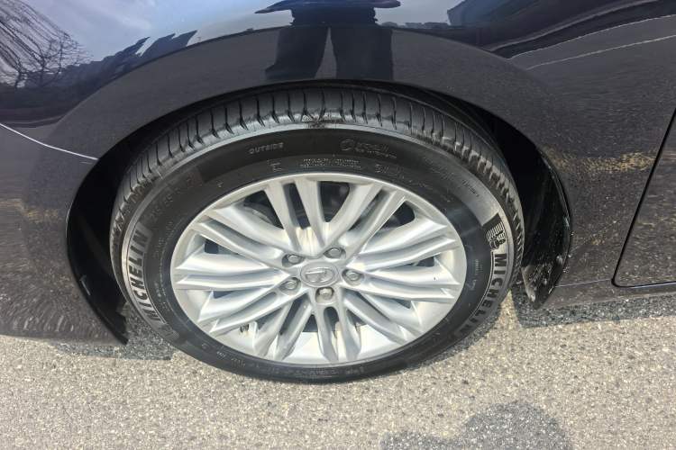 Used Lexus ES 2015 200 Elite Edition Exterior 4