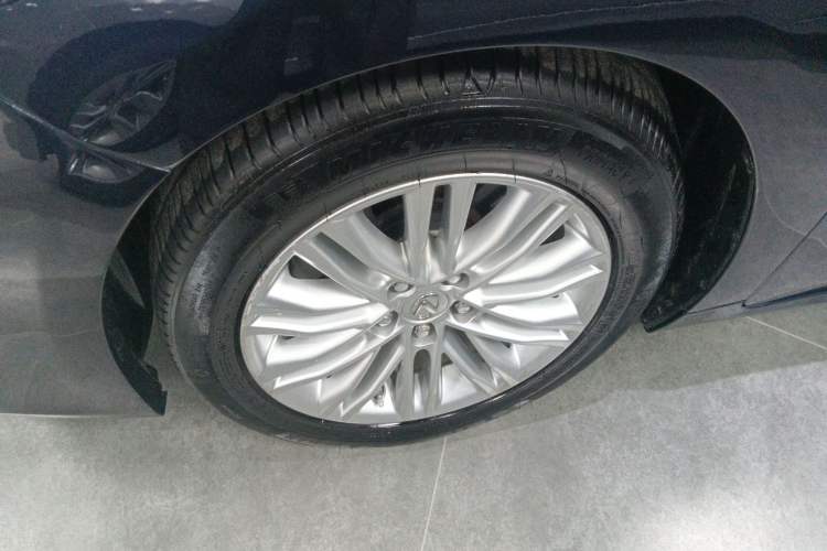 Used Lexus ES 2015 200 Elite Edition Exterior 4