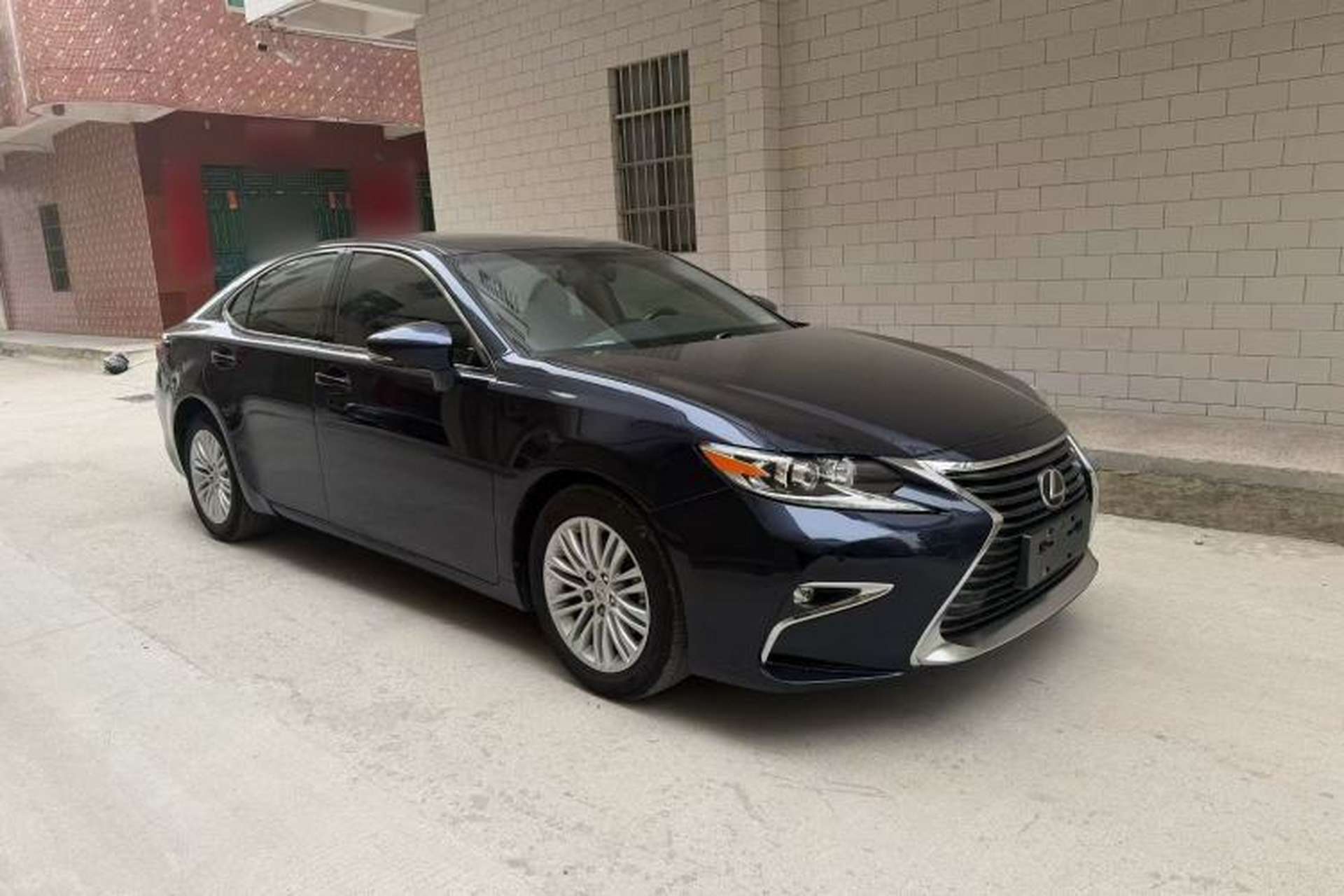 Used Lexus ES 2015 200 Elite Edition Exterior 5
