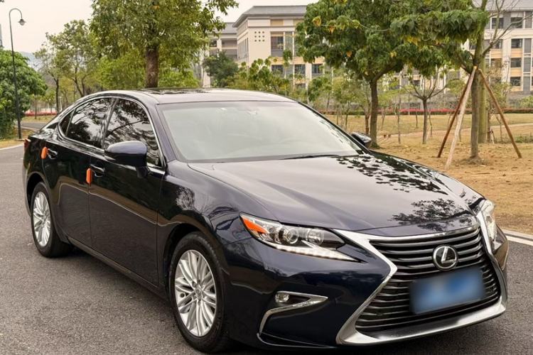 Used Lexus ES 2015 200 Elite Edition Exterior 5