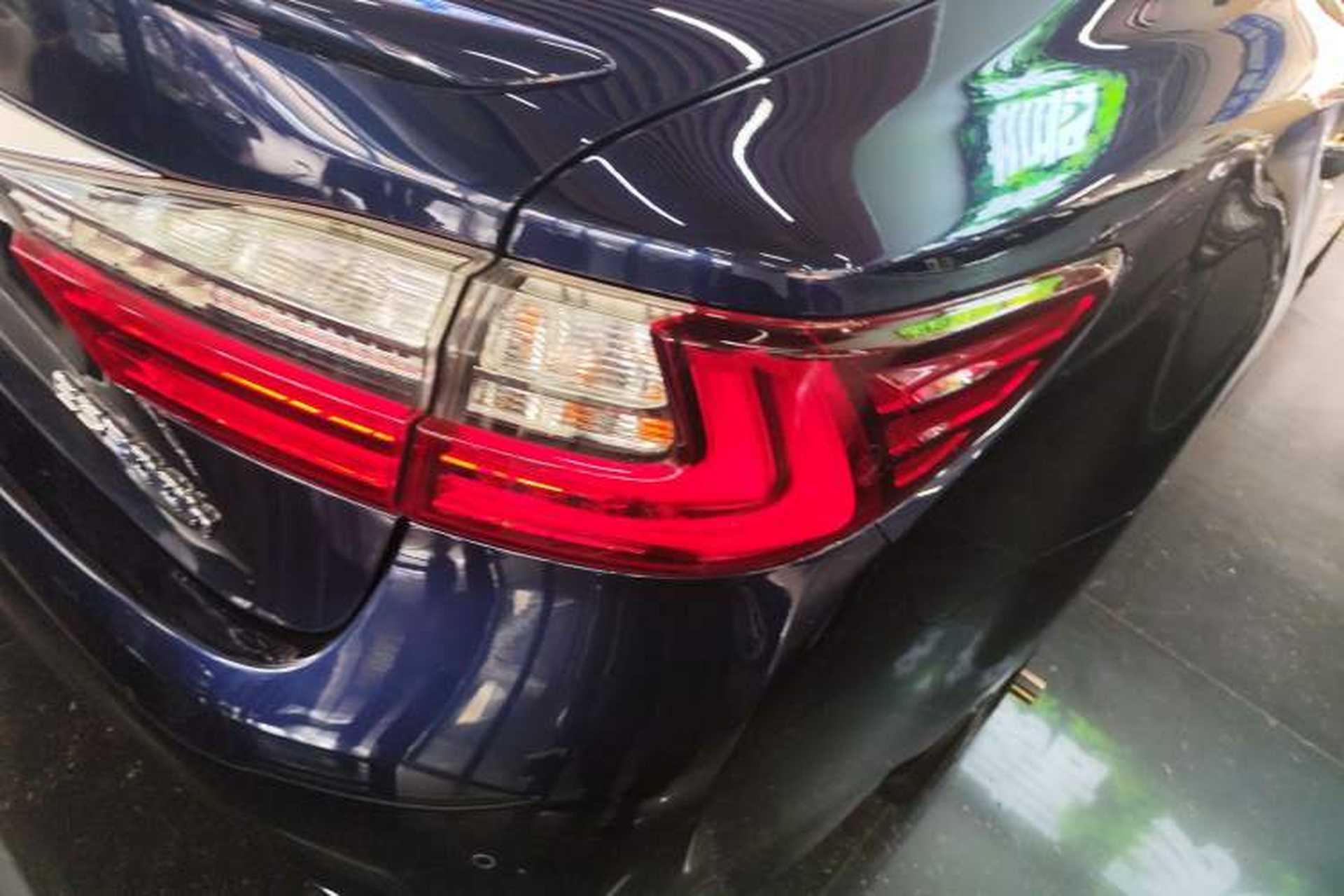 Used Lexus ES 2015 300h Comfort Edition Exterior 6