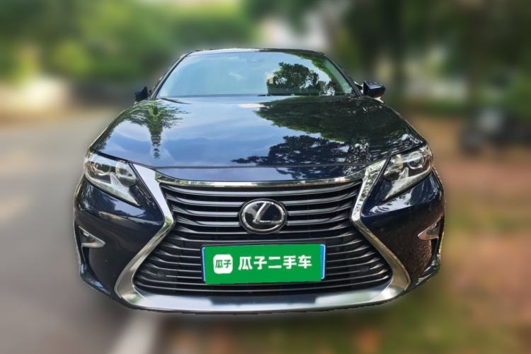 Used Lexus ES 2015 200 Comfort Edition Front