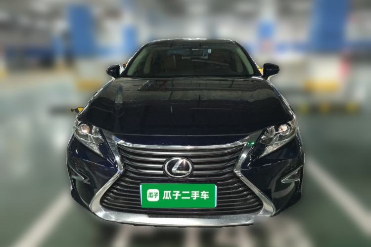 Used Lexus ES 2015 250 Elegant Edition Front