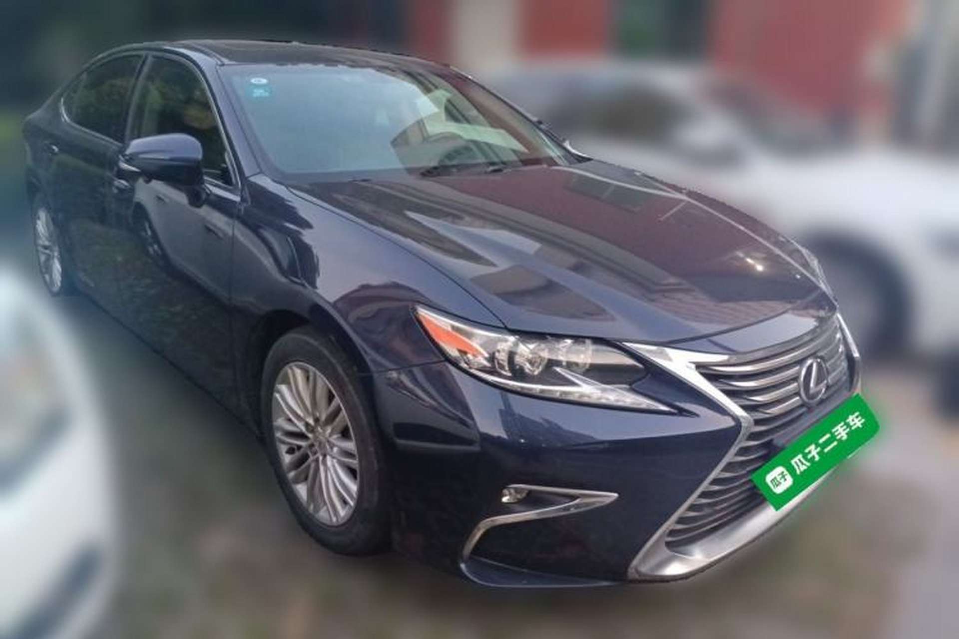 Used Lexus ES 2015 200 Elite Edition Front Right 45 Deg