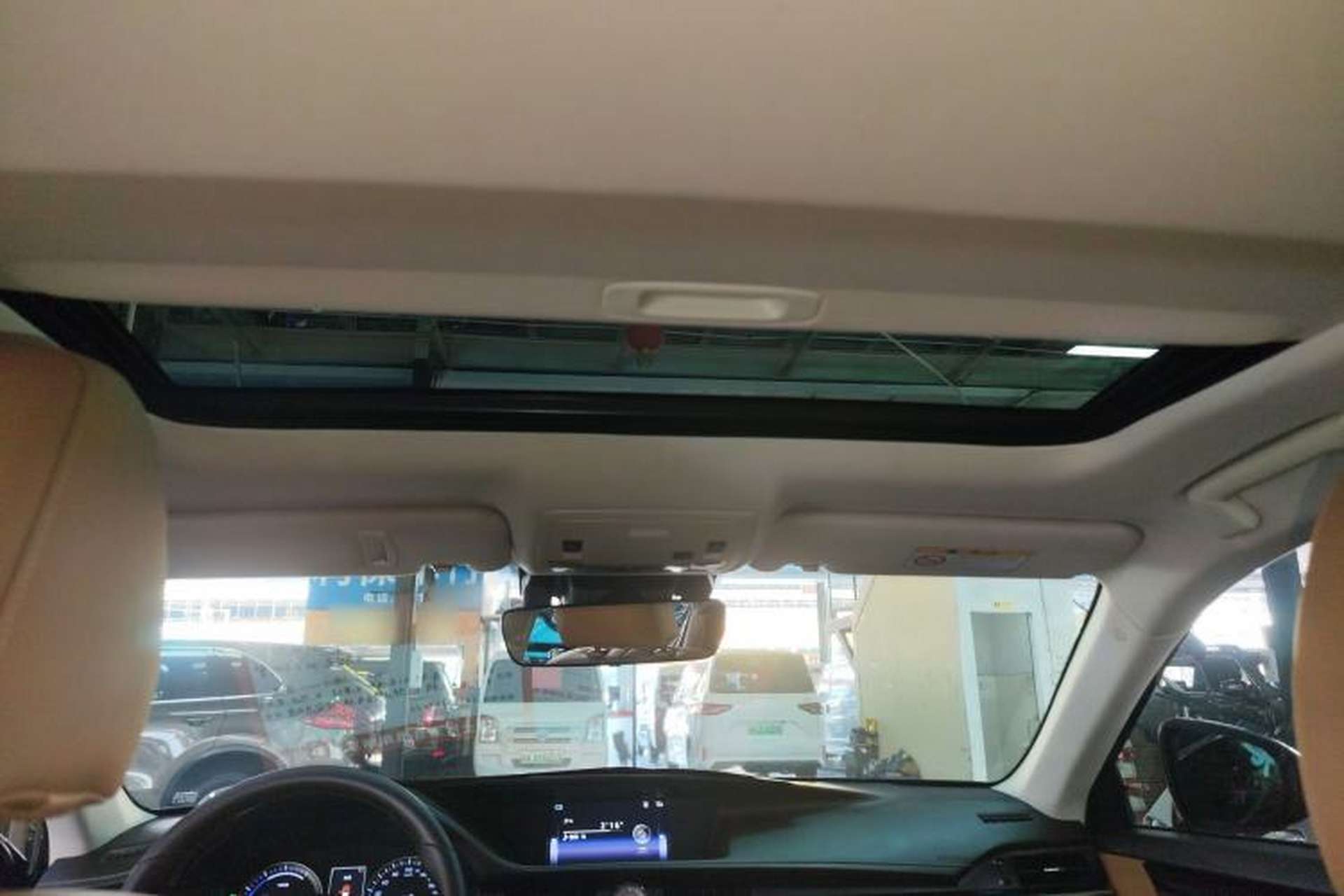 Used Lexus ES 2015 300h Comfort Edition Headliner