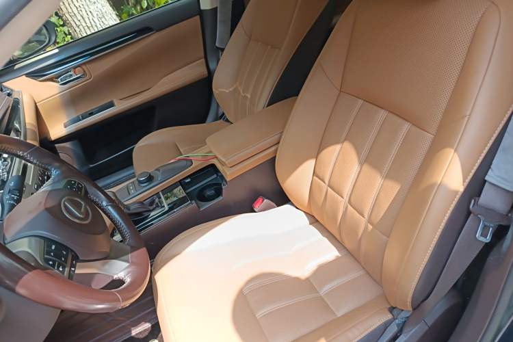 Used Lexus ES 2015 200 Elite Edition Left Front Seat