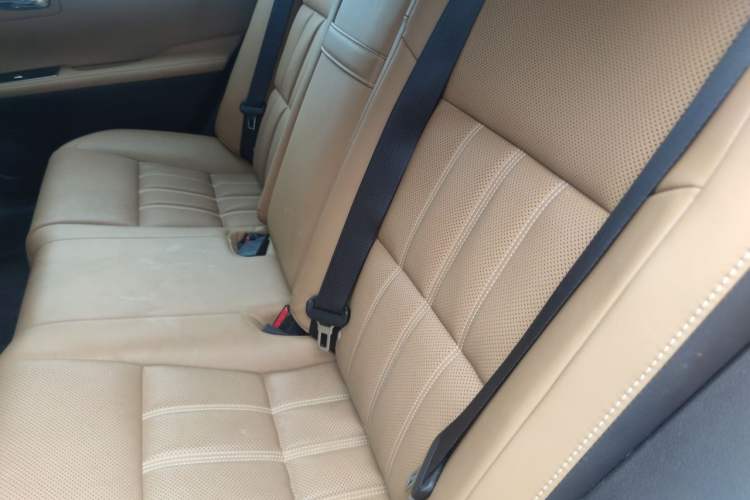 Used Lexus ES 2015 200 Elite Edition Left Rear Seat