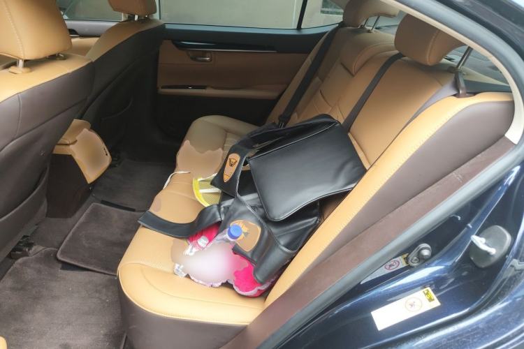 Used Lexus ES 2015 200 Elite Edition Left Rear Seat