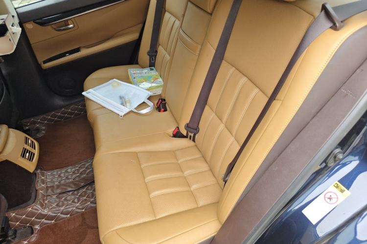 Used Lexus ES 2015 200 Elite Edition Left Rear Seat