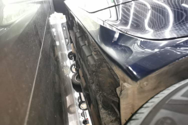 Used Lexus ES 2015 200 Elite Edition Left Side Sill
