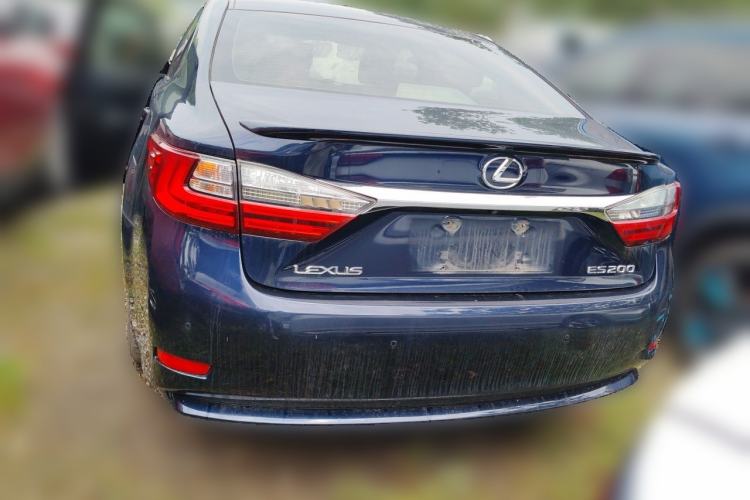 Used Lexus ES 2015 200 Elite Edition Rear