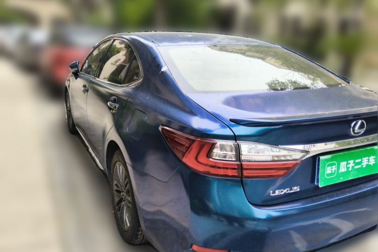 Used Lexus ES 2015 200 Elite Edition Rear Left 45 Deg