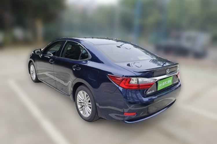 Used Lexus ES 2015 200 Elite Edition Rear Left 45 Deg
