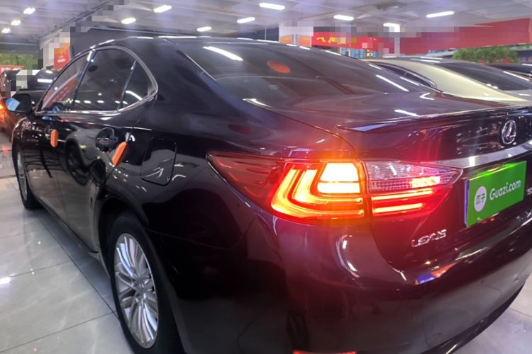 Used Lexus ES 2015 200 Elite Edition Rear Left 45 Deg