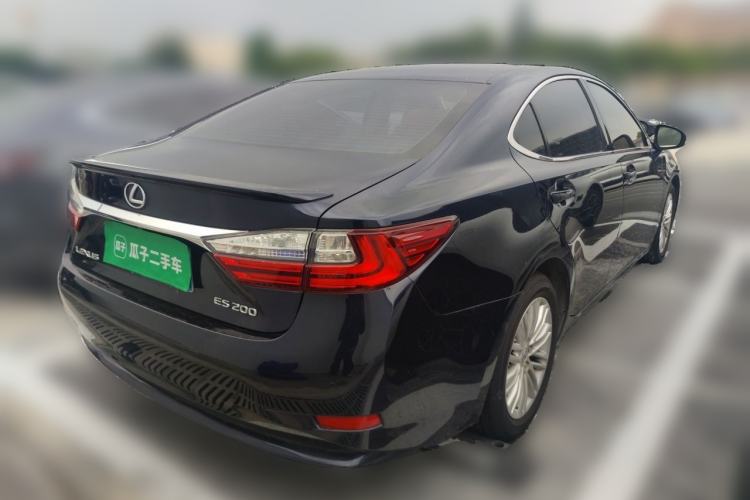 Used Lexus ES 2015 200 Elite Edition Rear Right 45 Deg