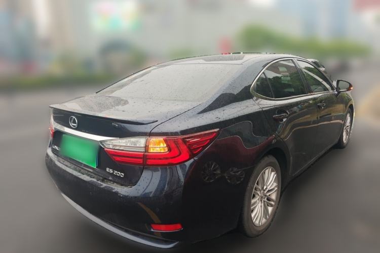 Used Lexus ES 2015 200 Elite Edition Rear Right 45 Deg
