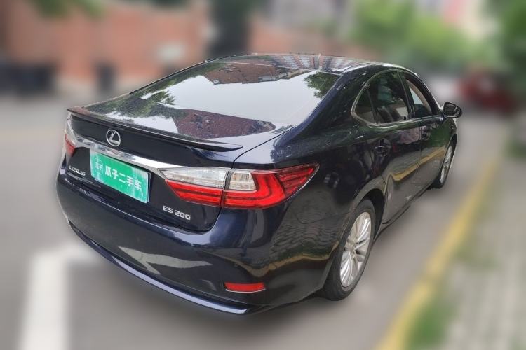 Used Lexus ES 2015 200 Elite Edition Rear Right 45 Deg