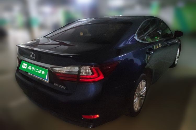 Used Lexus ES 2015 200 Elite Edition Rear Right 45 Deg