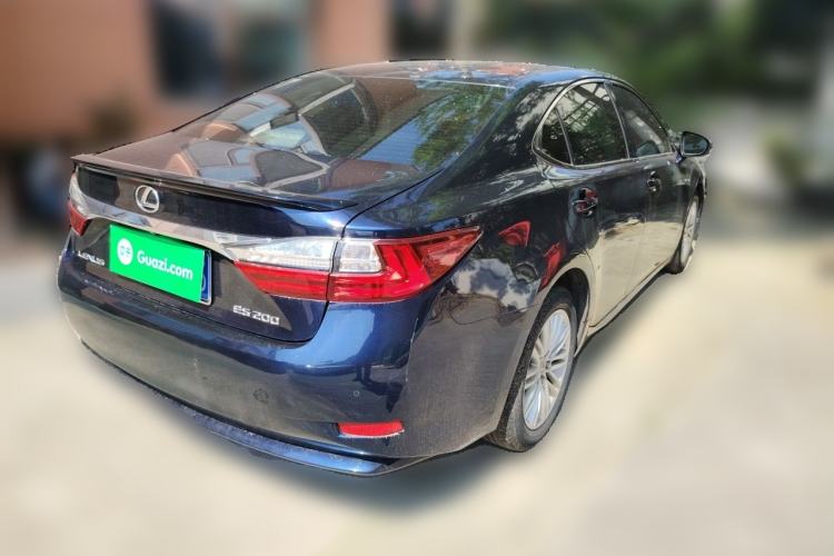 Used Lexus ES 2015 200 Elite Edition Rear Right 45 Deg