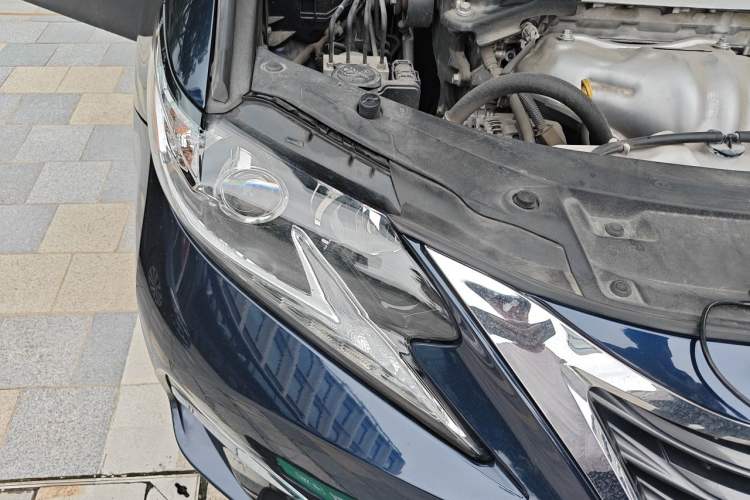 Used Lexus ES 2015 250 Elegant Edition Right Front Headlight