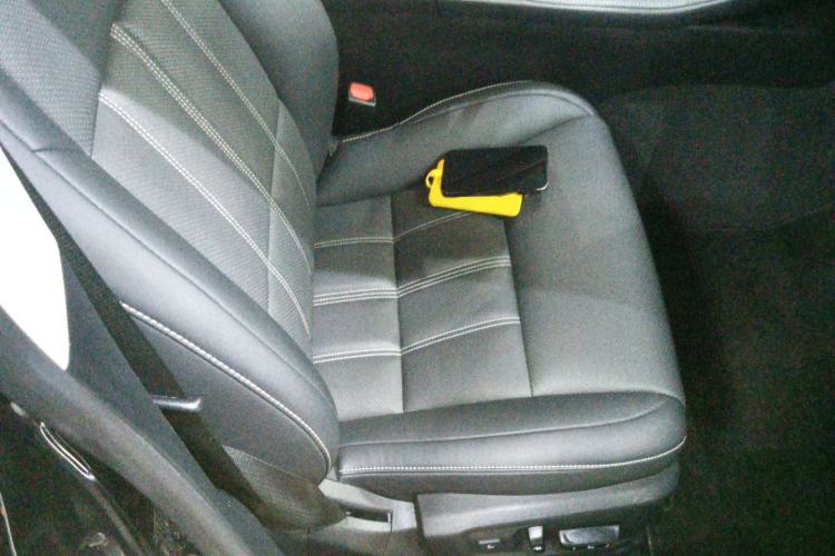 Used Lexus ES 2015 200 Elite Edition Right Front Seat