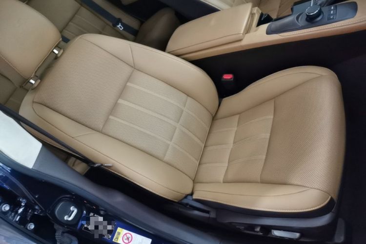 Used Lexus ES 2015 200 Elite Edition Right Front Seat