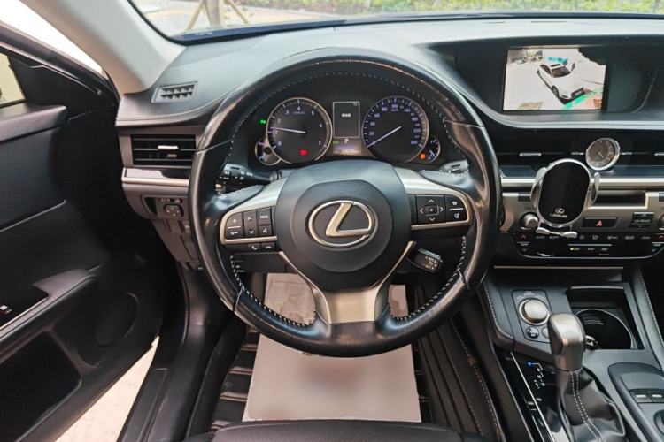 Used Lexus ES 2015 200 Elite Edition Steering Wheel