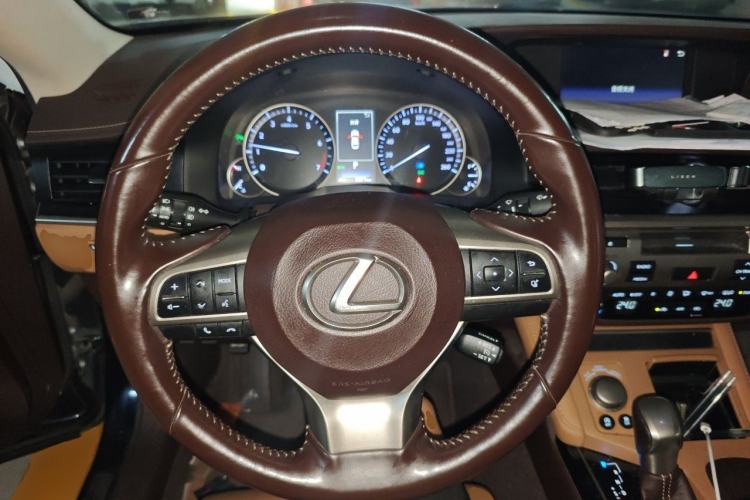 Used Lexus ES 2015 200 Elite Edition Steering Wheel