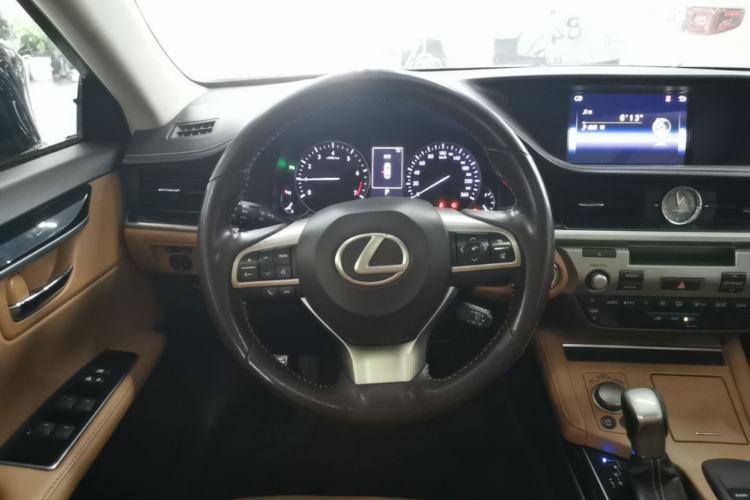Used Lexus ES 2015 200 Elite Edition Steering Wheel