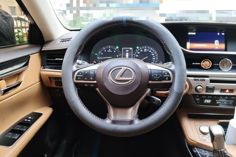 Used Lexus ES 2015 200 Elite Edition Steering Wheel