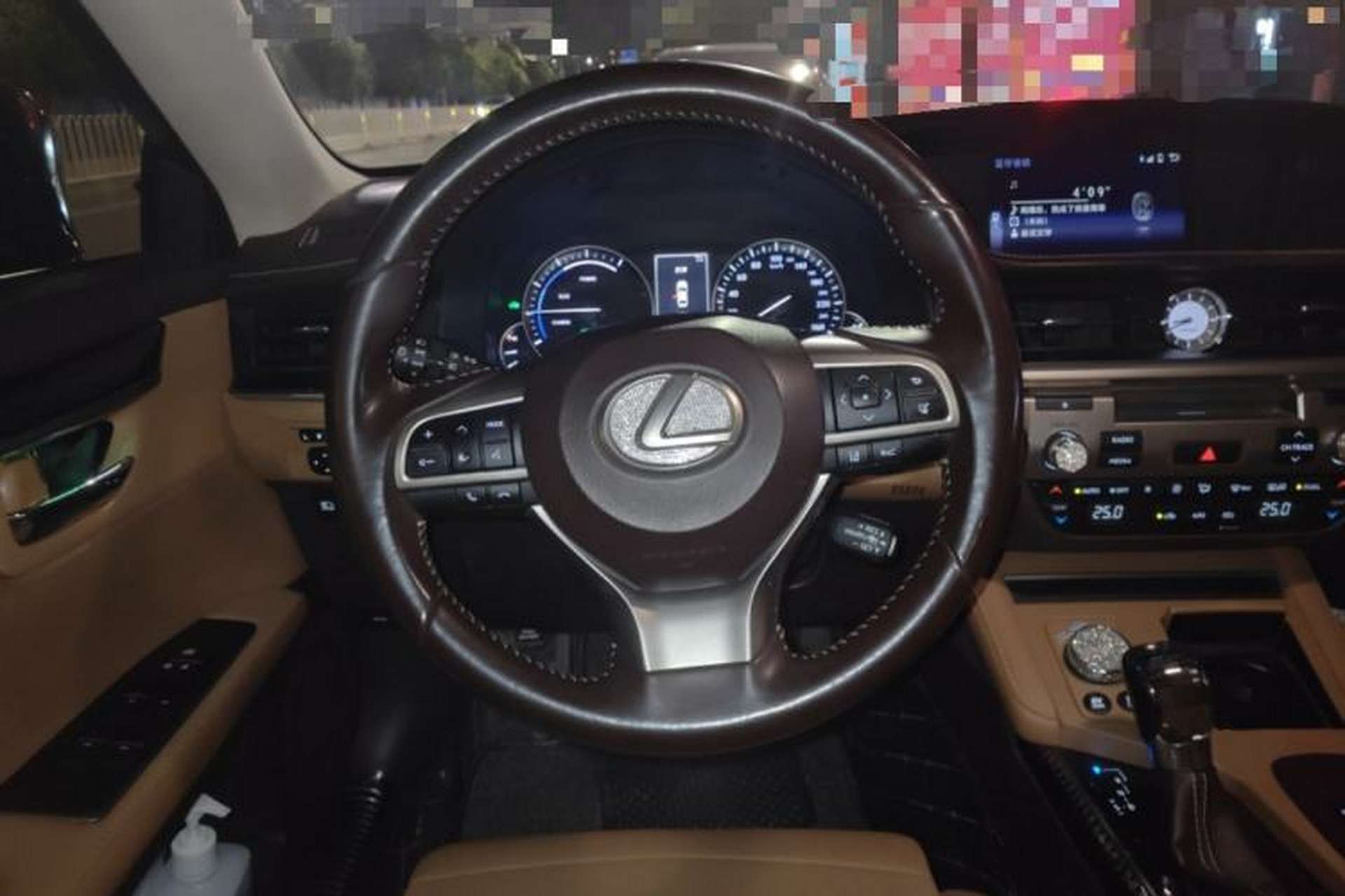 Used Lexus ES 2015 300h Comfort Edition Steering Wheel
