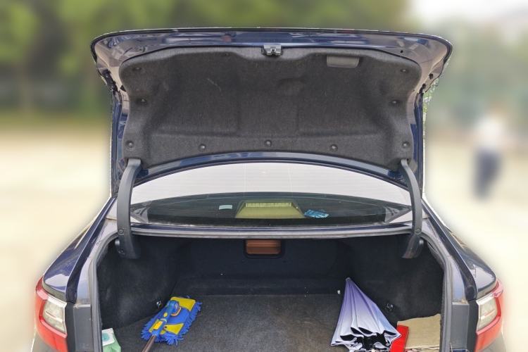 Used Lexus ES 2015 200 Elite Edition Trunk