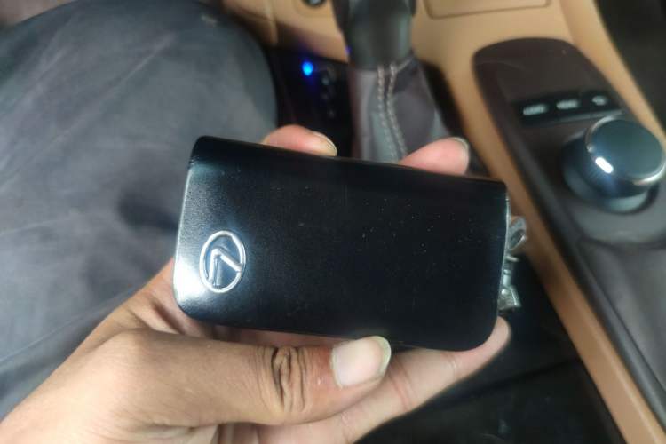 Used Lexus ES 2015 200 Elite Edition Vehicle Key
