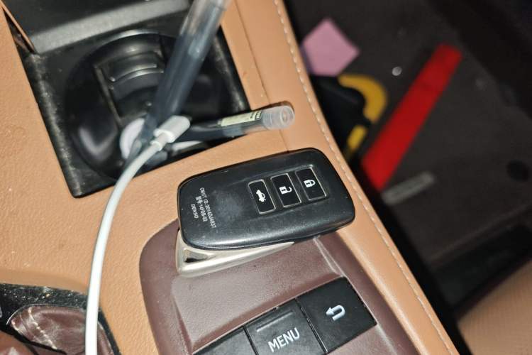 Used Lexus ES 2015 200 Elite Edition Vehicle Key