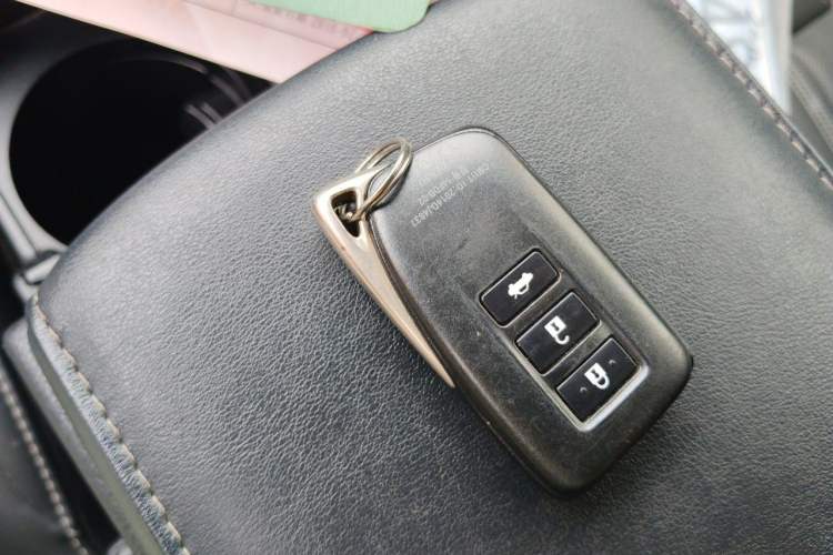 Used Lexus ES 2015 200 Elite Edition Vehicle Key