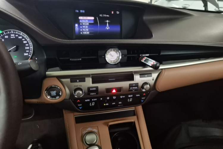 Used Lexus ES 2015 200 Elite Edition Audio And AC Panel