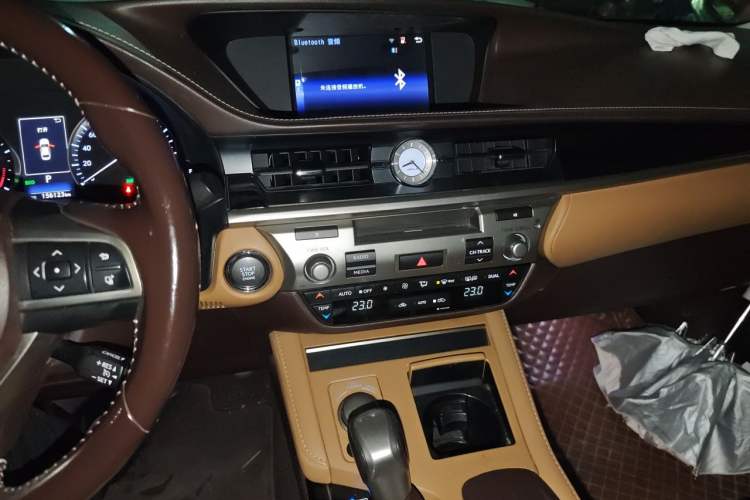 Used Lexus ES 2015 200 Elite Edition Audio And AC Panel