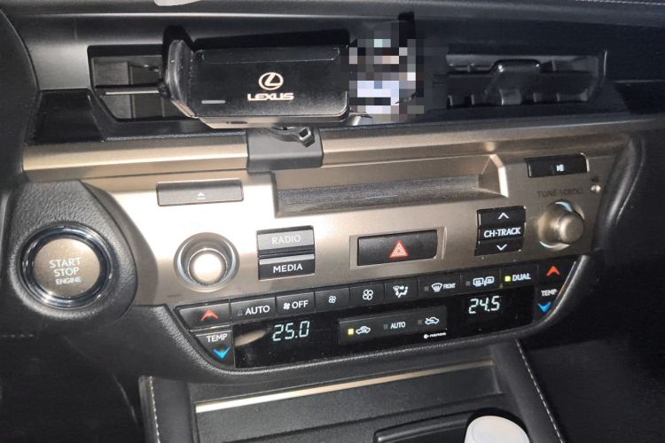 Used Lexus ES 2015 200 Elite Edition Audio And AC Panel