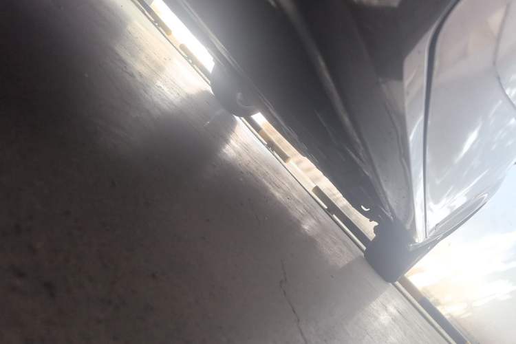 Used Lexus ES 2015 300h Comfort Edition Chassis Front Left