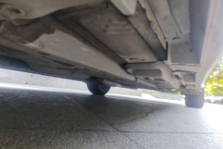 Used Lexus ES 2015 300h Comfort Edition Chassis Front Left