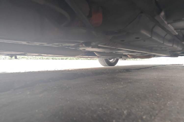 Used Lexus ES 2015 300h Comfort Edition Chassis Rear Right