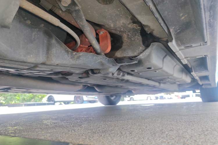 Used Lexus ES 2015 300h Comfort Edition Chassis Rear Right