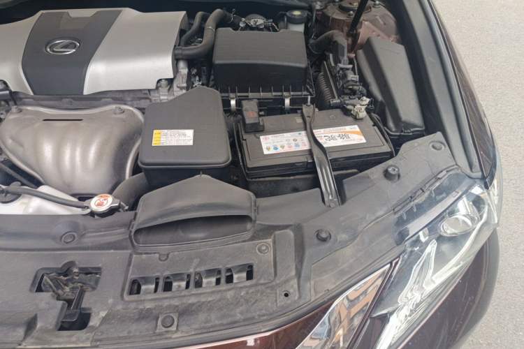 Used Lexus ES 2015 200 Elite Edition Engine Bay Left
