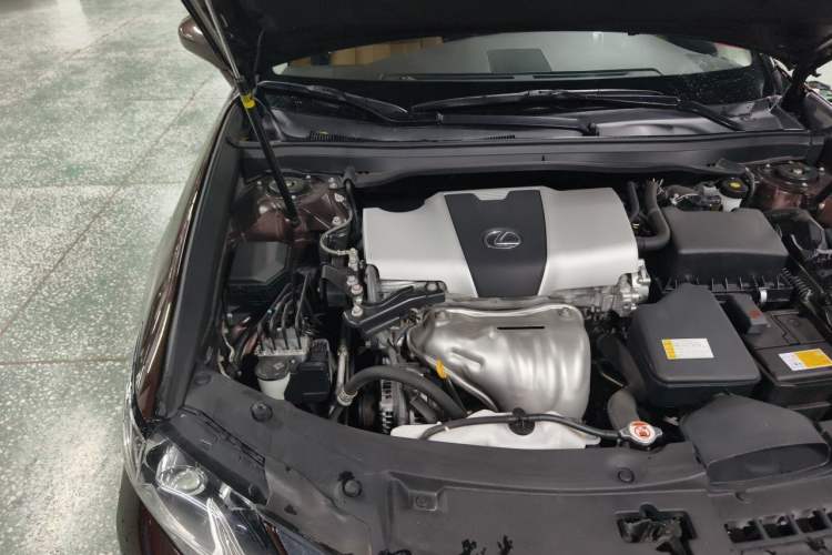 Used Lexus ES 2015 200 Elite Edition Engine Bay Right