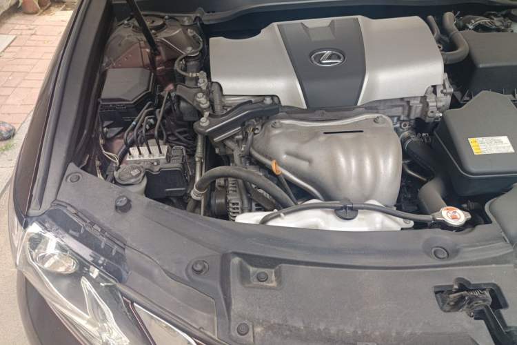 Used Lexus ES 2015 200 Elite Edition Engine Bay Right