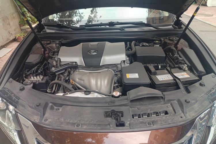 Used Lexus ES 2015 200 Elite Edition Engine Bay