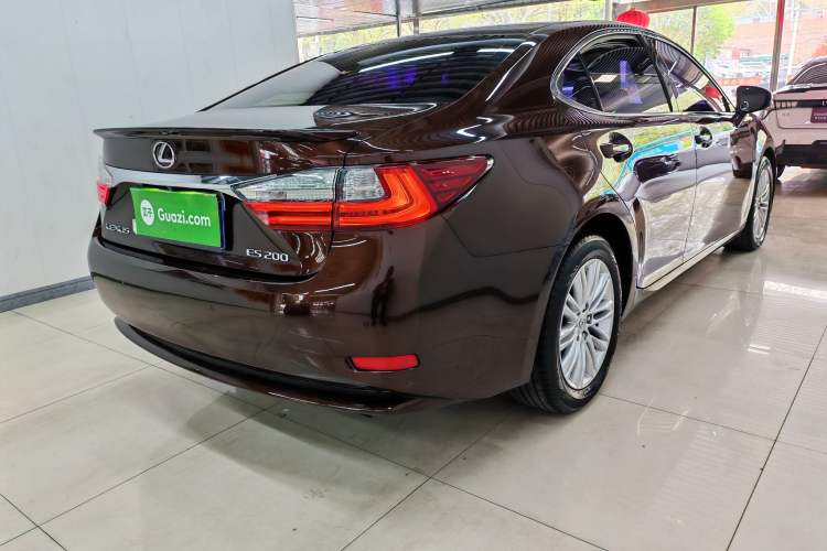 Used Lexus ES 2015 200 Elite Edition Exterior 3