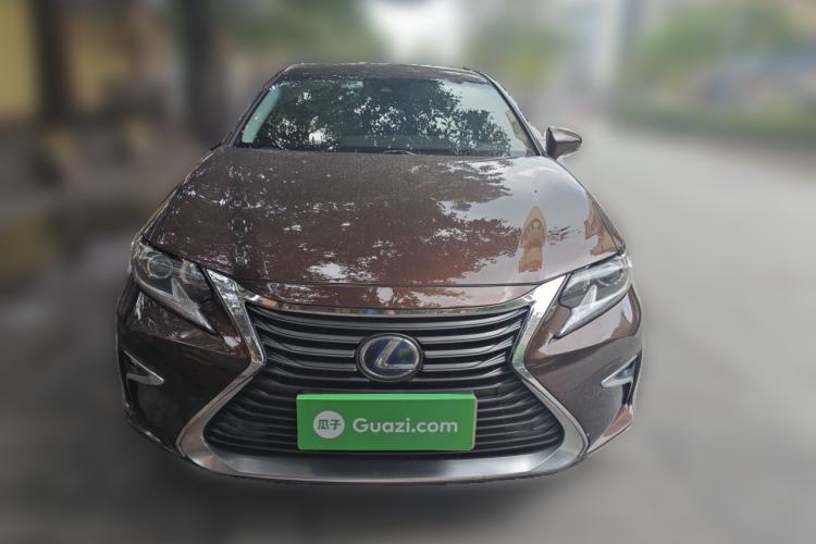 Used Lexus ES 2015 300h Comfort Edition Front